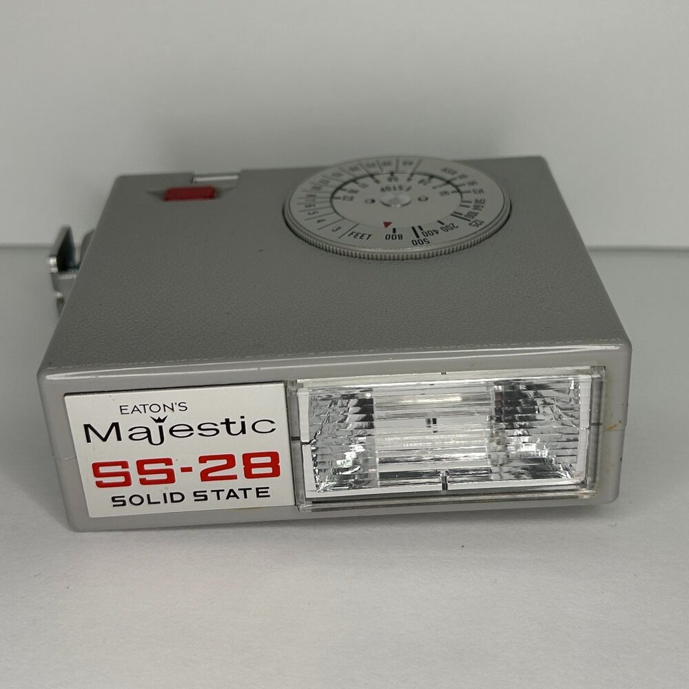Eaton's Majestic SS-28 Solid State Vintage Camera Flash